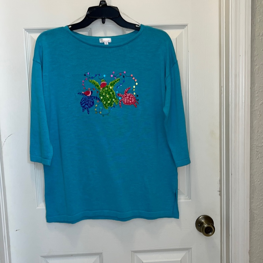 Ladies teal colored top Christmas